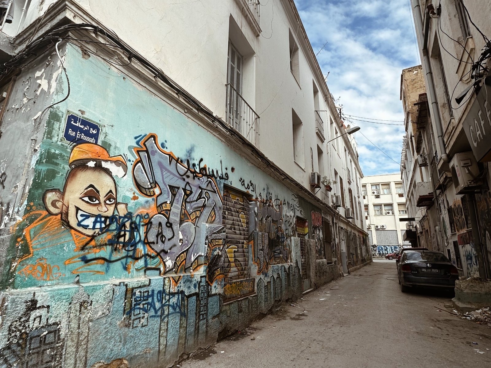 Portrait professionnel élégant avec éclairage sophistiqué